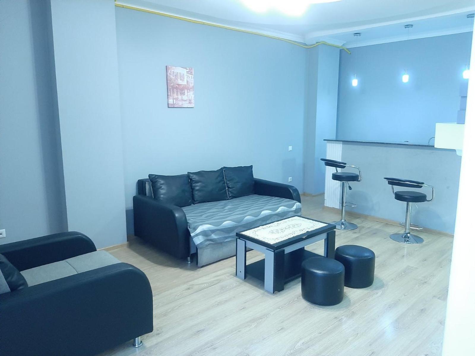 Apartment White Magnolia バトゥーミ エクステリア 写真